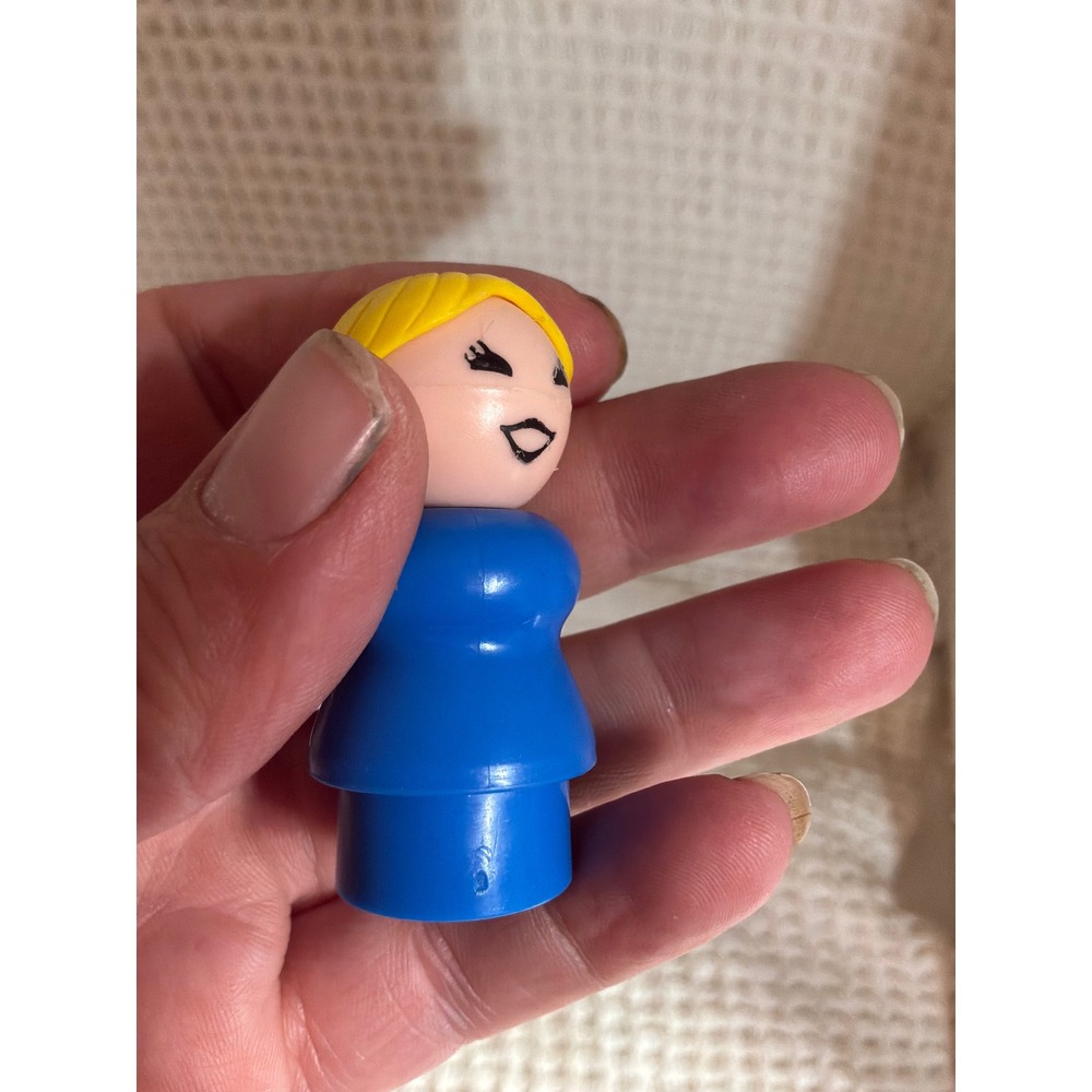 Vintage Kids Fisher Price Little People Figure OS Blue Blonde Girl Ponytail - Picture 4 of 6